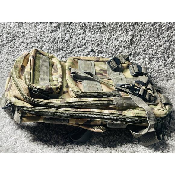 Expandable Tactical Backpack Day Bag Camouflage Green Military Hiking Bag - Picture 4 of 12